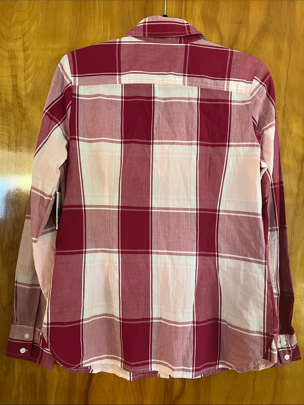 Tommy Hilfiger Red and White Plaid Casual Button-Down Shirt - Picture 5 of 5